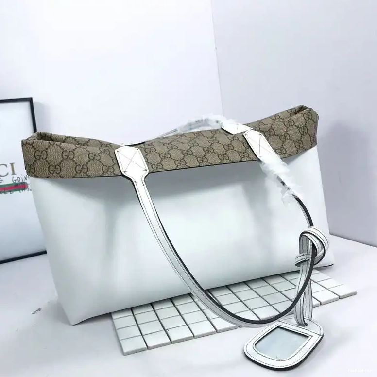 Fashionrep 20B570075 Gucci Bags 0619